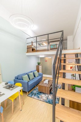 西湖區(qū)2號線地鐵口金地廣場精裝loft公寓出租 | 免中介費 | 短租首選